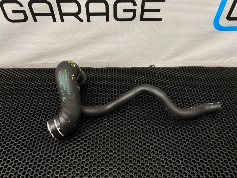 Патрубок охлаждения Bmw 5-Series 2012 11537639998 F10 N20B20B 2.0