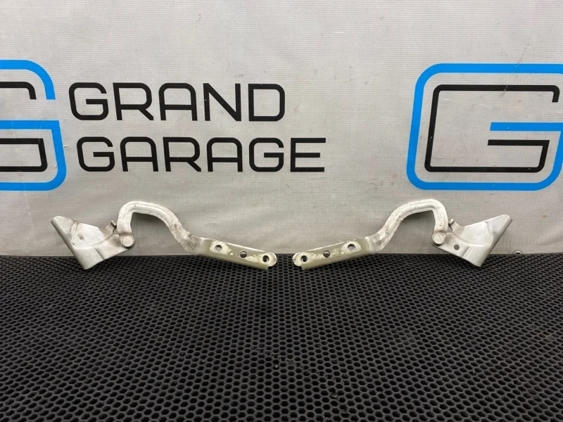 Петли капота Mercedes-Benz V-Class 2014 6397500351 W639 272.978 3.5