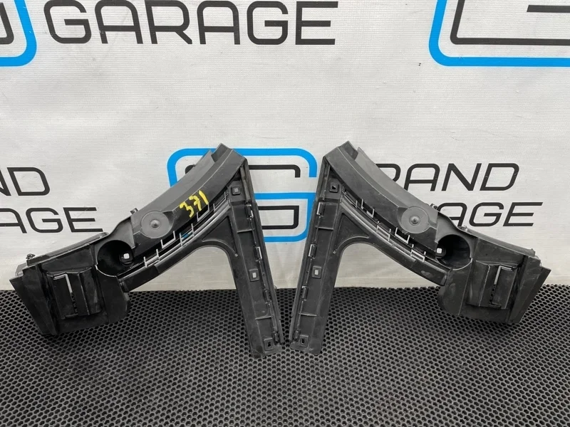 Направляющая бампера Volvo Xc90 2003 30698135 C B5254T2 2.5, задняя