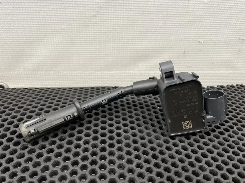 Катушка зажигания Mercedes-Benz E-Class 2014 A2769060260 W212 276.952 3.5