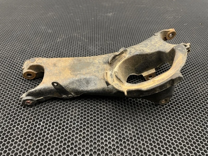 Рычаг Volvo Xc90 2006 8666345 C B5254T2 2.5, задний левый