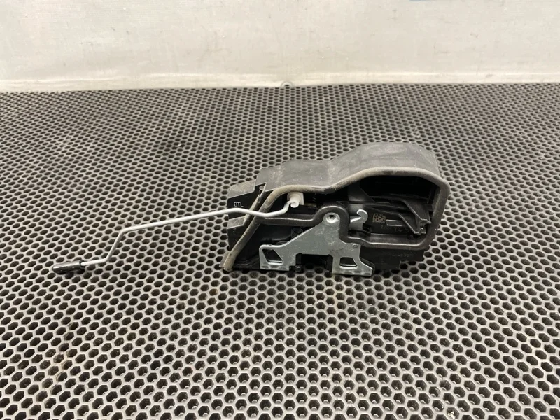 Замок двери Bmw 5-Series 2014 51217202145 F10 N20B20B 2.0, передний левый