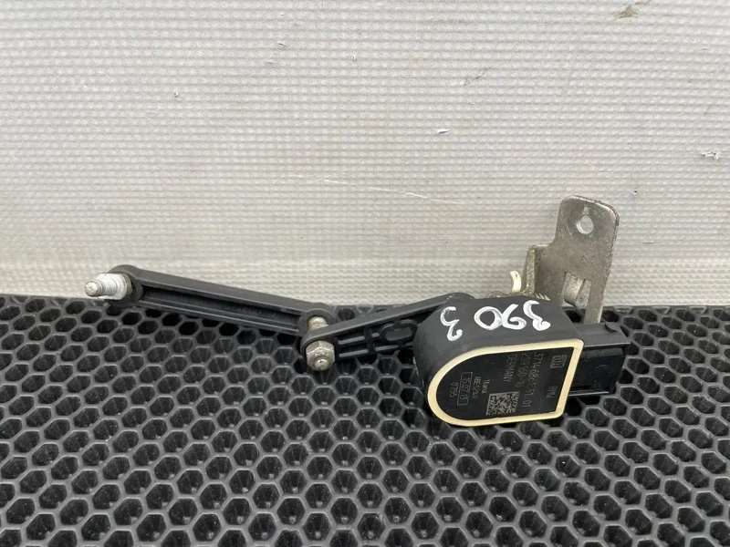 Датчик положения кузова Bmw 5-Series 2014 6786797 F10 N20B20B 2.0, задний левый