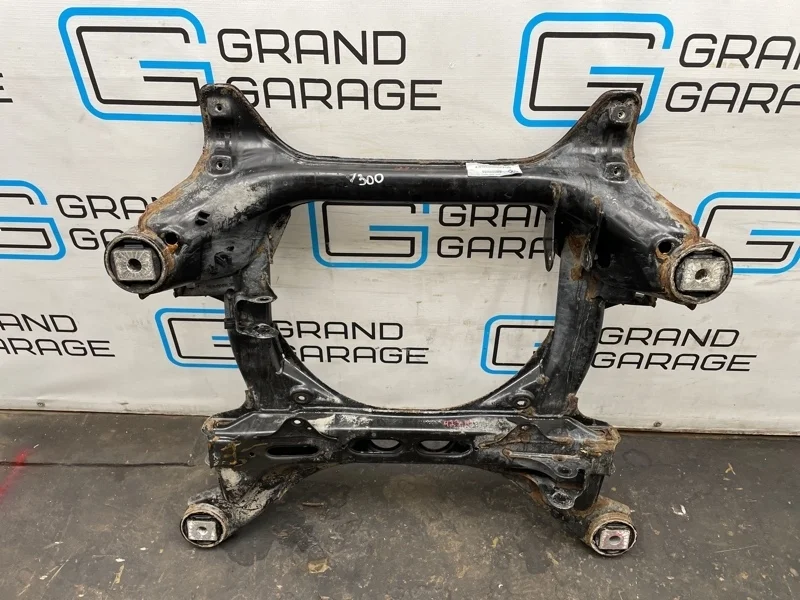 Балка передняя Volkswagen Touareg 2006 7L0400025 7LA BKS 3.0