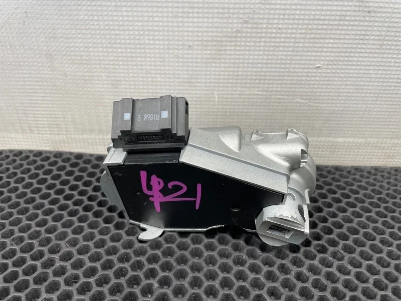 Блокиратор руля Mercedes-Benz E-Class 2008 A0355457732 W211 642.920 3.0