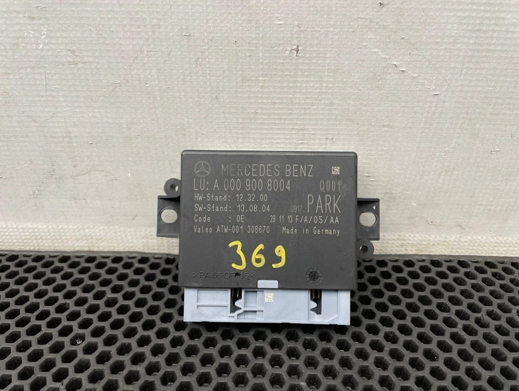 Блок парктроника Mercedes-Benz E-Class 2014 A0009008004 W212 276.952 3.5