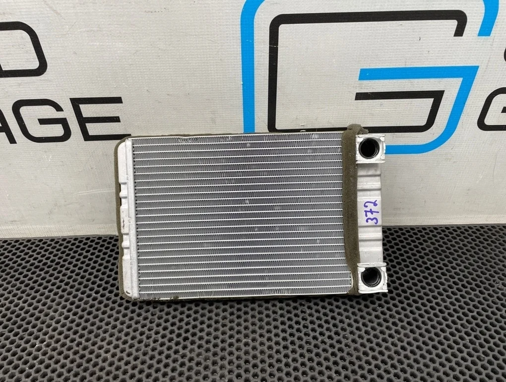 Радиатор печки Mercedes-Benz Clk-Class 2009 A2038300161 W209 271.955 1.8