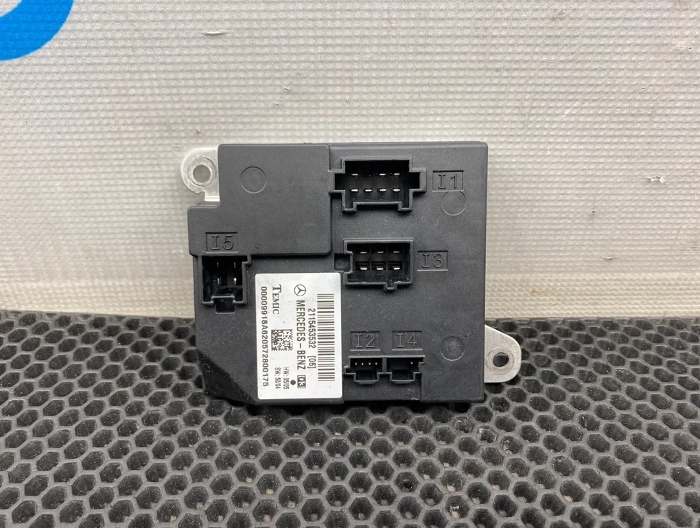 Блок электронный Mercedes-Benz Cls-Class 2005 A2115453532 W219 272.964 3.5