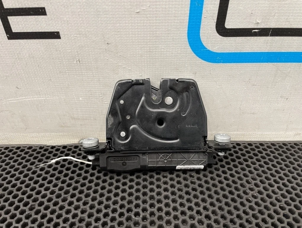 Замок багажника Bmw 3-Series 2014 51247191212 F30 N20B20B 2.0