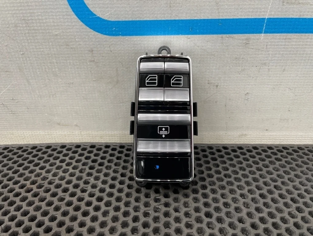 Блок стеклоподъемников Mercedes-Benz S-Class 2005 A2218209310 W221 273.961 5.5, задний