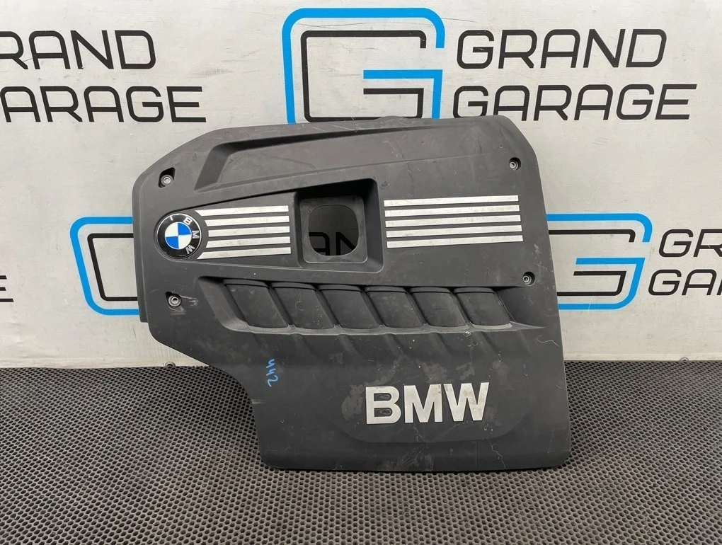 Крышка двигателя Bmw 5-Series 2011 11127584636 F10 N52B30A 3.0