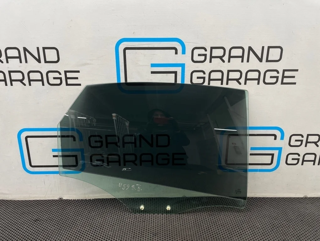 Стекло Audi A6 2011 4G5845206 C7 CHVA 2.8, заднее правое