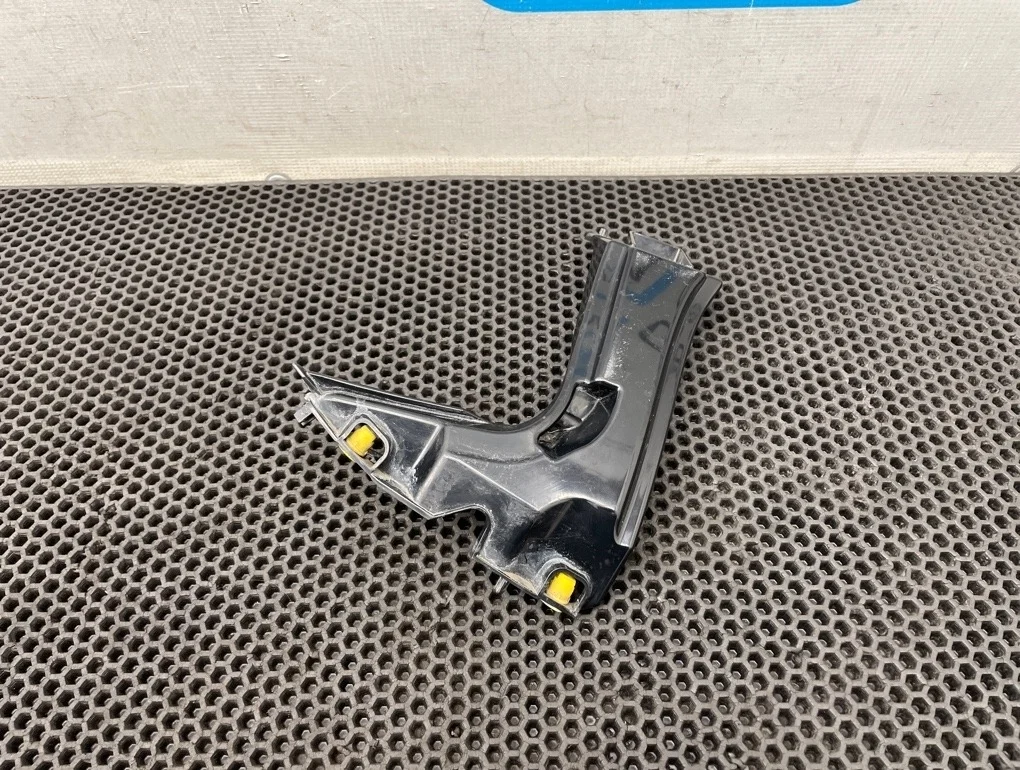 Кронштейн крыла Bmw 5-Series 2010 51117207931 F10 N55B30A 3.0, передний левый