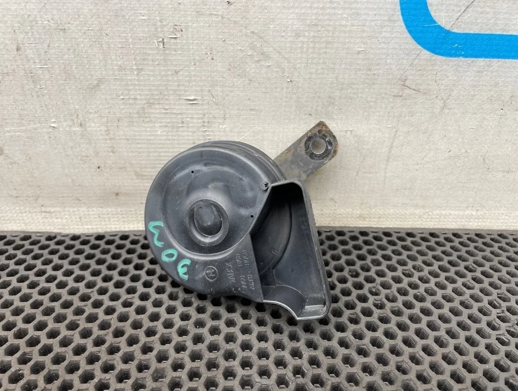 Сигнал звуковой Mercedes-Benz E-Class 2001 A0045429020 W210 112.914 2.6