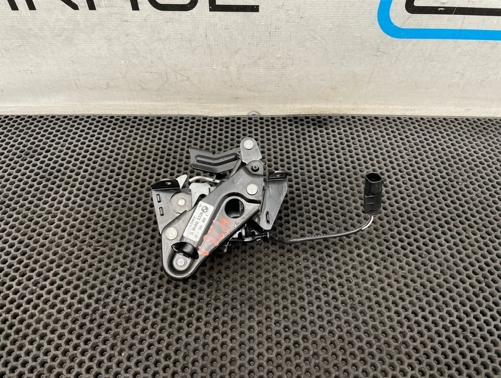 Замок капота Bmw 5-Series 2011 51237206453 F10 N52B25A 2.5, левый