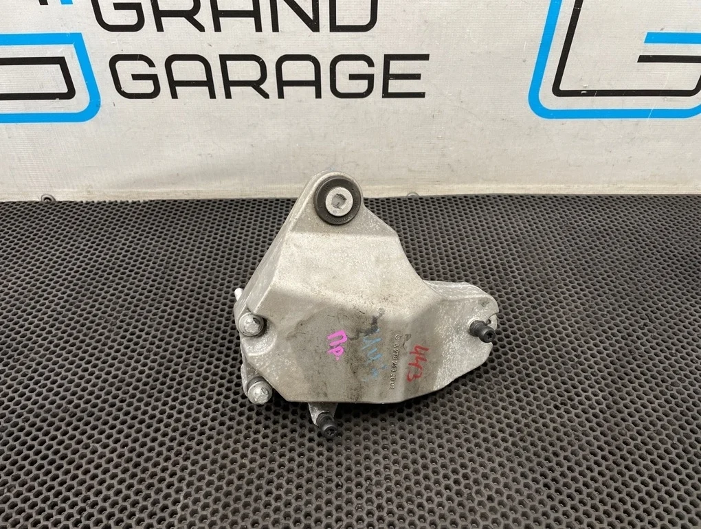 Кронштейн двигателя Mercedes-Benz B-Class 2013 A2702230002 W246 270.910 1.6, правый