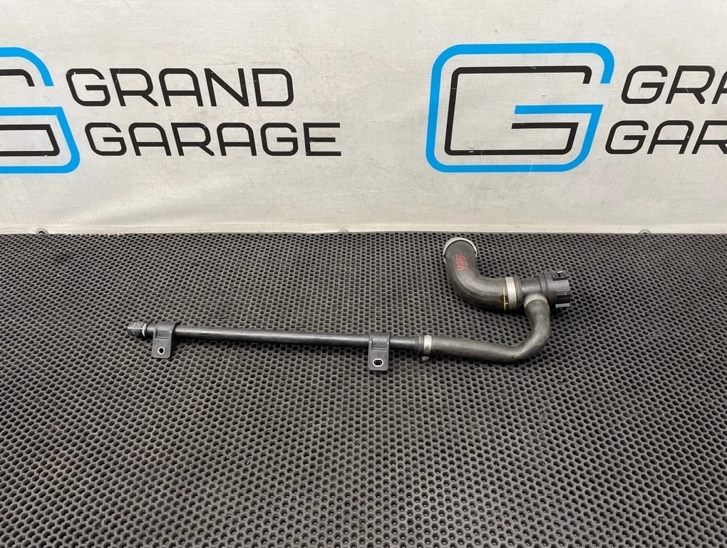 Патрубок охлаждения Mercedes-Benz V-Class 2009 A6398306315 W639 272.978 3.5