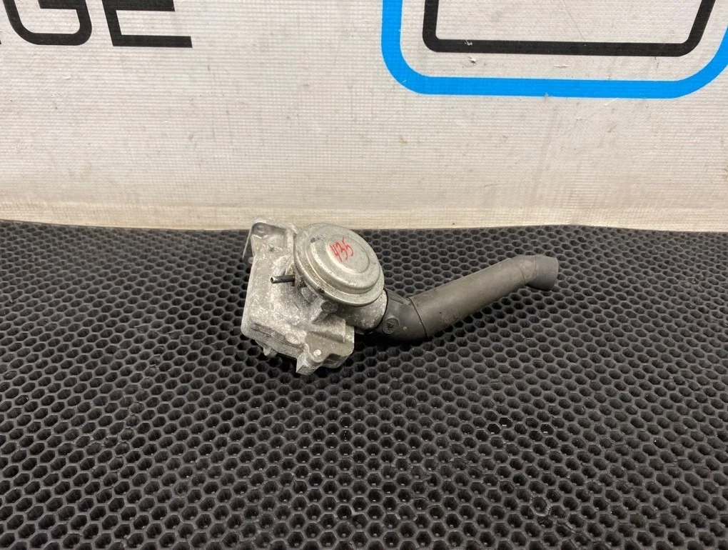 Клапан EGR Mercedes-Benz V-Class 2009 A0021407560 W639 272.978 3.5