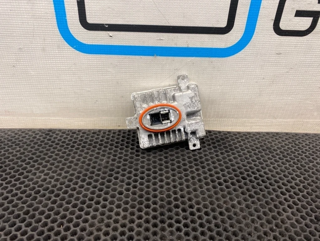 Блок розжига ксенона Bmw 7-Series 2010 63117237647 F01 N63B44A 4.4