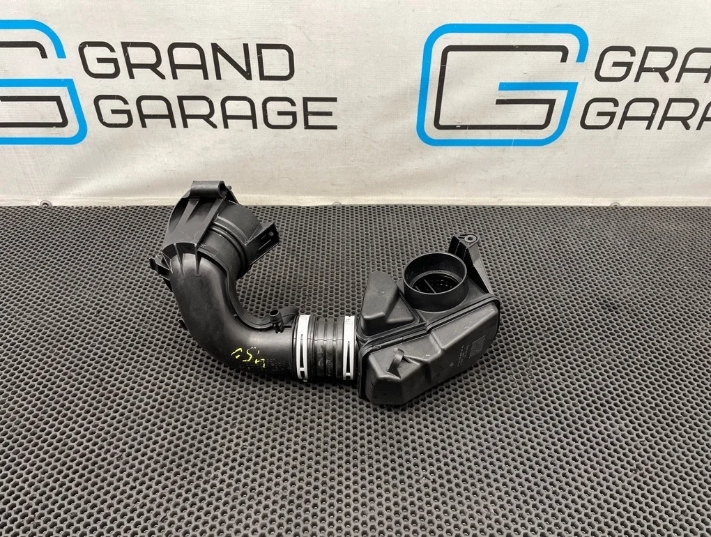 Патрубок воздушный Mercedes-Benz Clk-Class 2007 A2710900804 W209 271.955 1.8