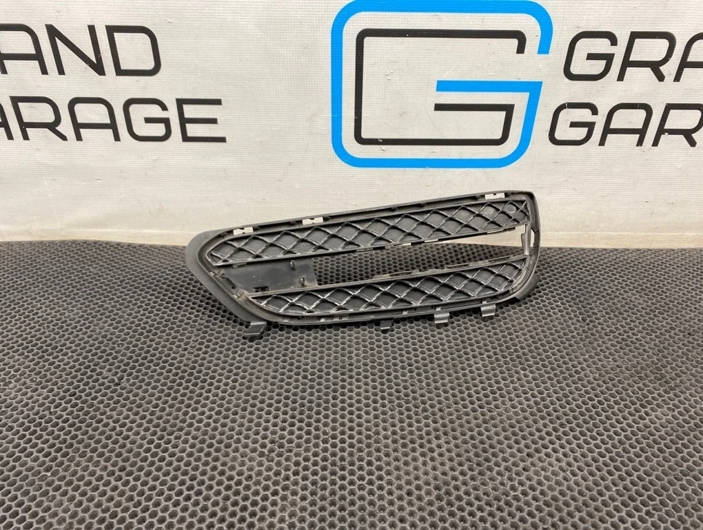 Накладка бампера Mercedes-Benz E-Class 2012 A2128851823 W212 276.952 3.5, передняя правая