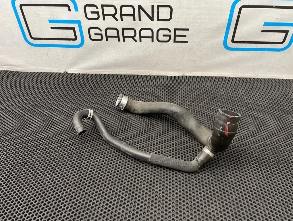Патрубок охлаждения Mercedes-Benz R-Class 2008 A2515000075 W251 272.967 3.5