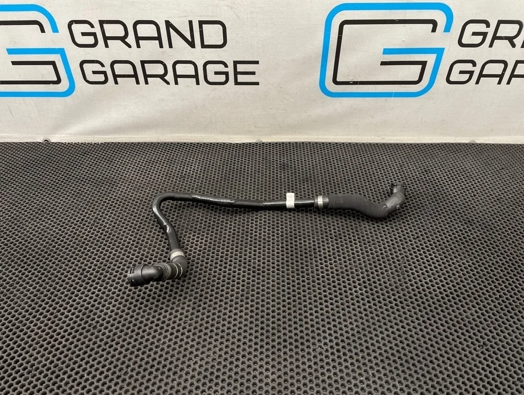 Патрубок охлаждения Mercedes-Benz C-Class 2012 A2045010124 C204 271.820 1.8