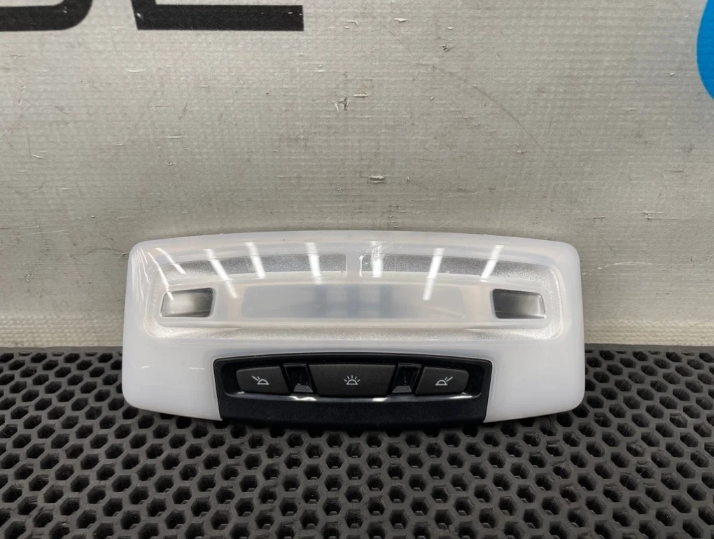 Плафон салона Bmw 3-Series 2013 63319312494 F30 N20B20B 2.0, передний