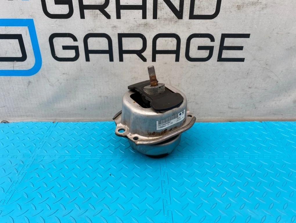 Подушка двигателя Bmw X5 2009 22116780259 E70 N52B30AF 3.0, левая