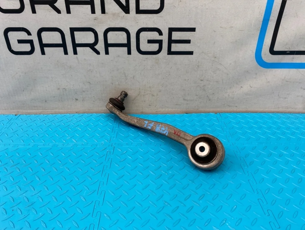 Рычаг Audi A5 2011 8K0407509A 8T CDNC 2.0, передний левый