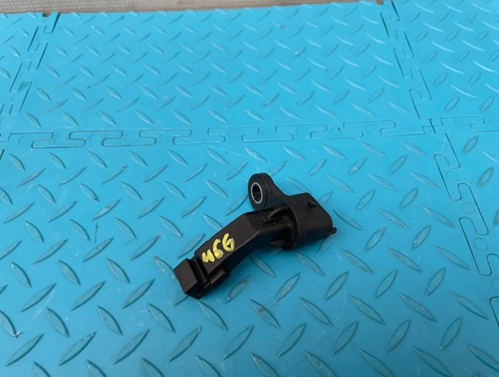 Датчик коленвала Mercedes-Benz B-Class 2012 A2709050043 W246 270.910 1.6