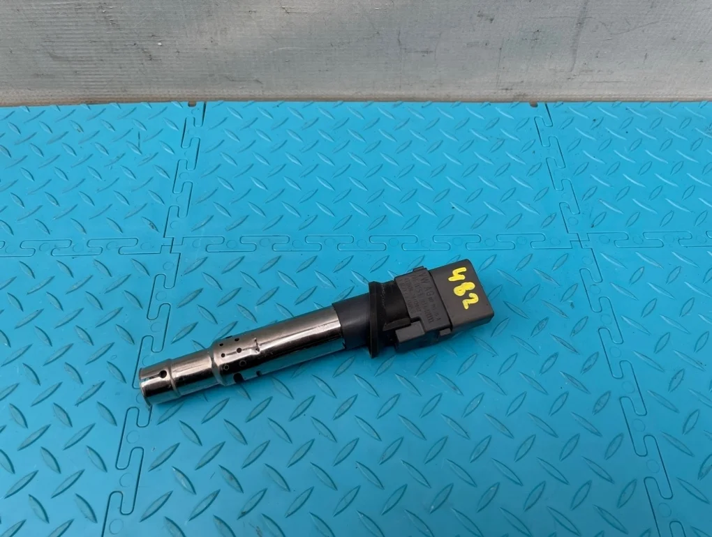 Катушка зажигания Audi Q7 2008 022905715A 4LB BHK 3.6