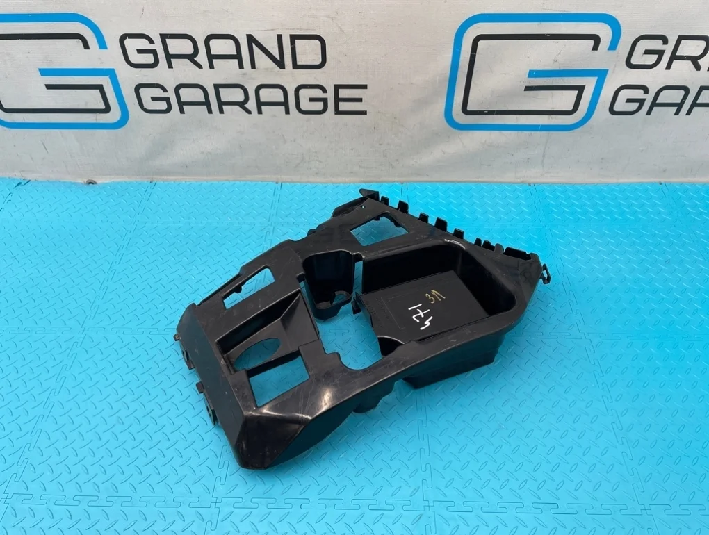 Кронштейн бампера Bmw 1-Series 2013 51127240955 F20 N13B16A 1.6, задний левый