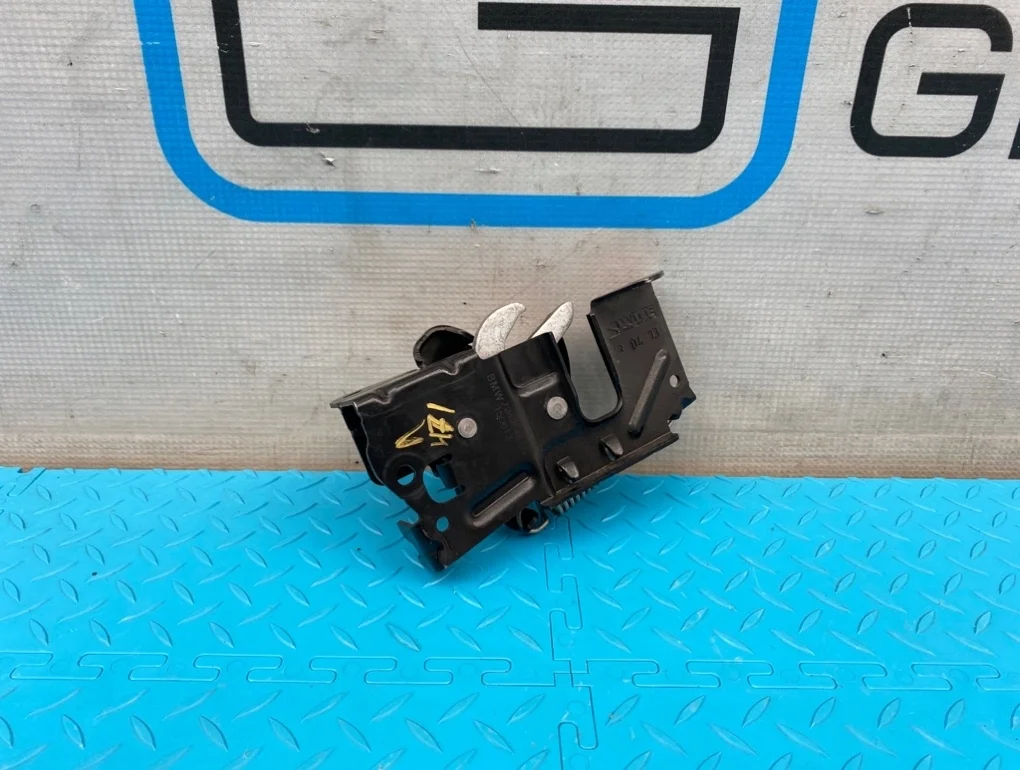 Замок капота Bmw 1-Series 2013 51237242548 F20 N13B16A 1.6, левый