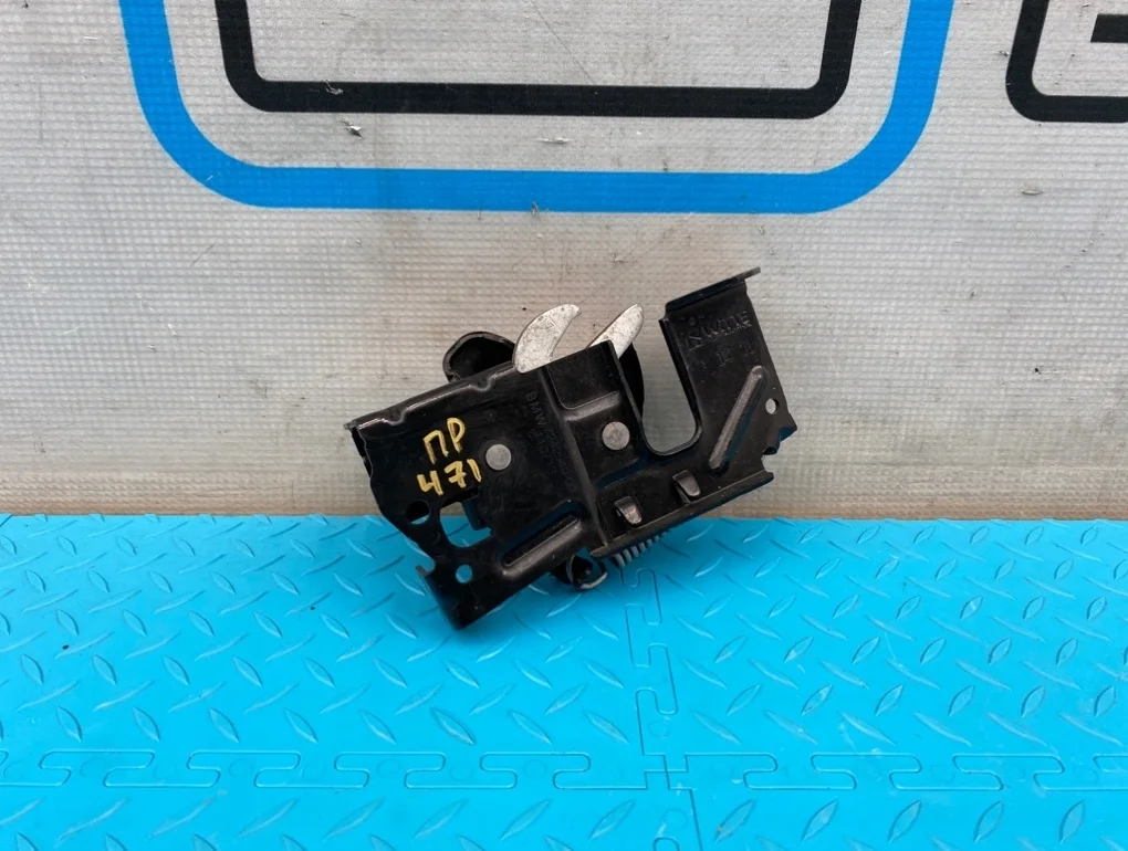 Замок капота Bmw 1-Series 2013 51237242549 F20 N13B16A 1.6, правый