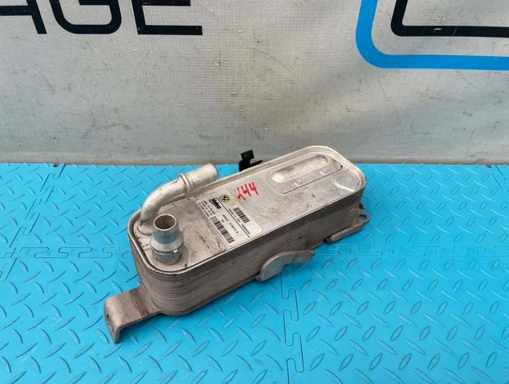 Теплообменник Bmw 3-Series 2013 17217600553 F30 N20B20B 2.0
