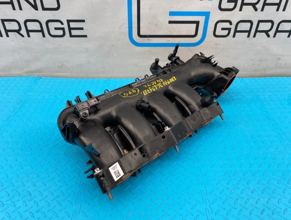 Коллектор впускной Mercedes-Benz B-Class 2013 A2700900737 W246 270.910 1.6