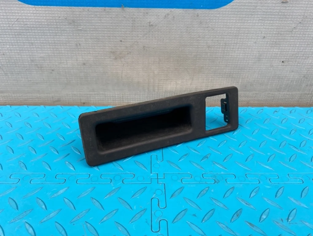 Ручка багажника Bmw 3-Series 2013 51247368753 F30 N20B20B 2.0