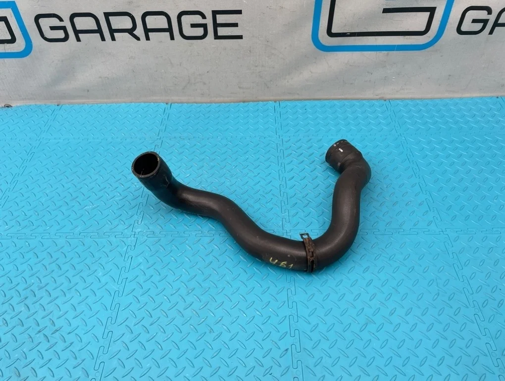 Патрубок охлаждения Mercedes-Benz V-Class 2005 A6395014082 W639 112.951 3.2