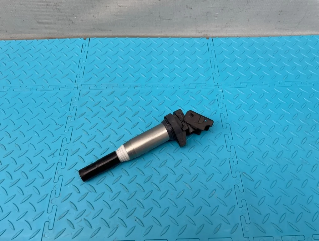 Катушка зажигания Bmw 3-Series 2013 12137594596 F30 N20B20B 2.0