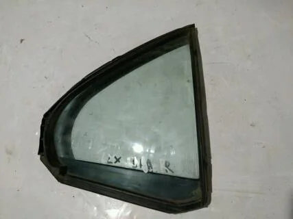 Б.у. форточка двери MITSUBISHI LANCER CY2A MITSUBISHI LANCER CY2A