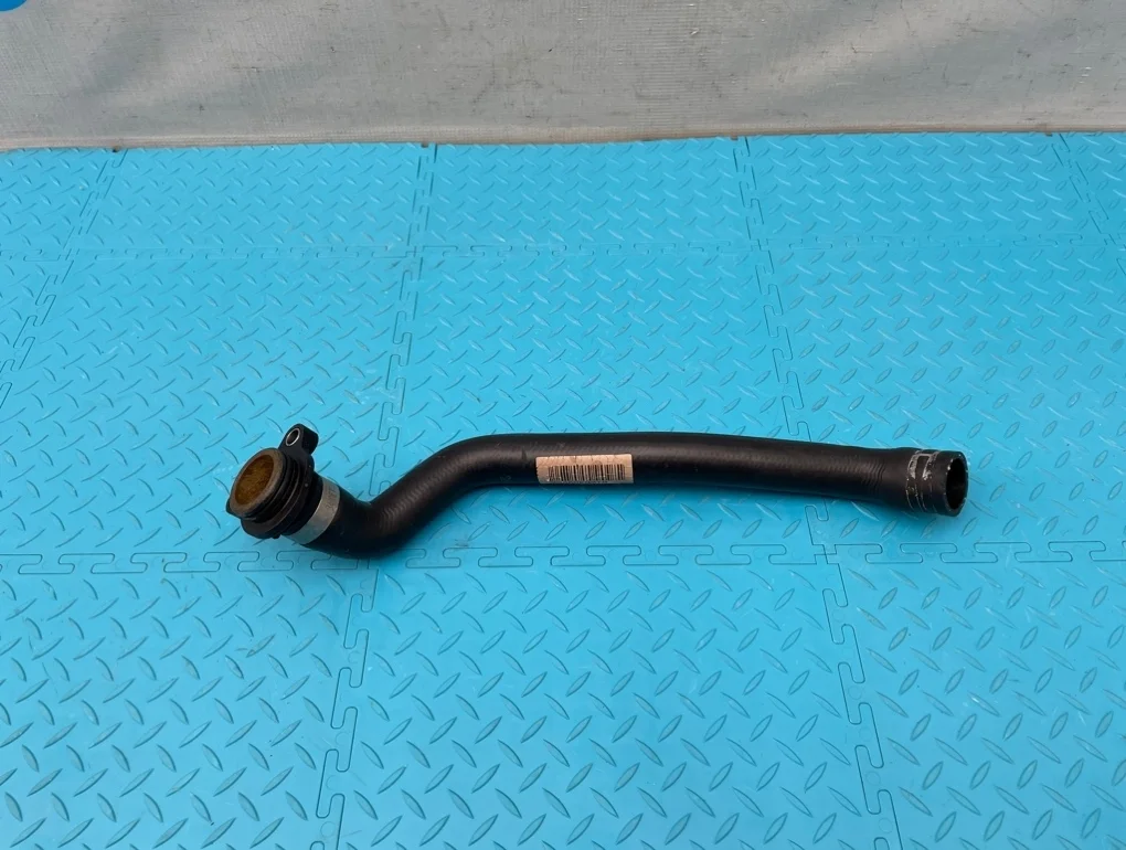 Патрубок охлаждения Bmw 5-Series 2010 11537580969 F07 N55B30A 3.0