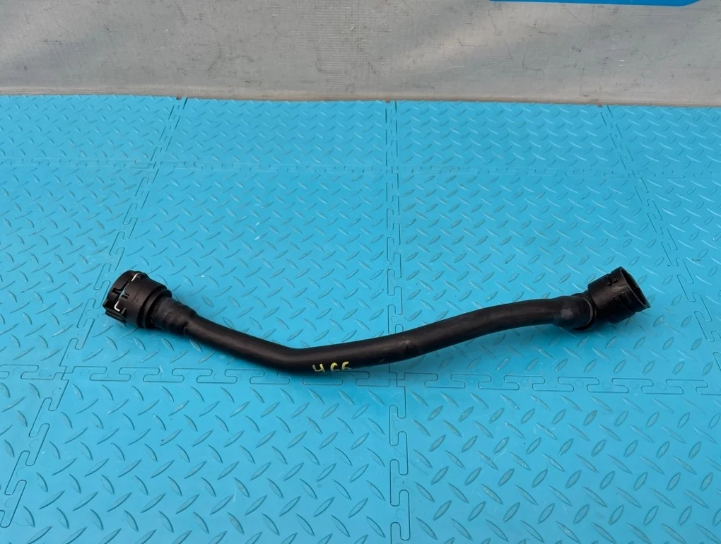 Патрубок охлаждения Mercedes-Benz B-Class 2012 A2465010058 W246 270.910 1.6