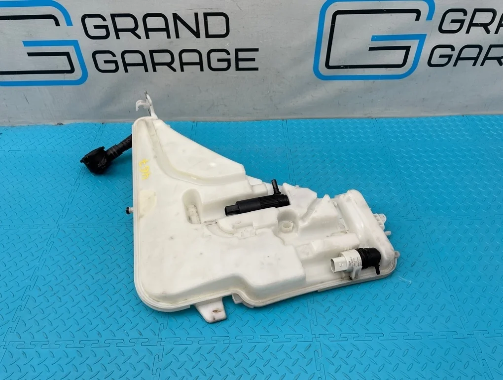 Бачок омывателя Bmw 3-Series 2013 61667241680 F30 N20B20B 2.0