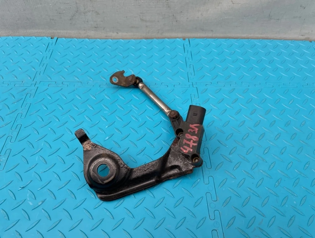 Датчик положения кузова Audi A5 2011 8K0941309F 8T CDNC 2.0, задний левый