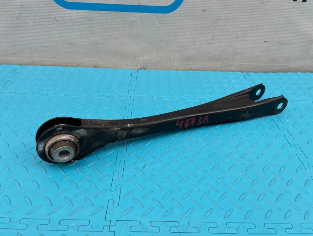 Рычаг Bmw 3-Series 2013 33326792525 F30 N20B20B 2.0, задний