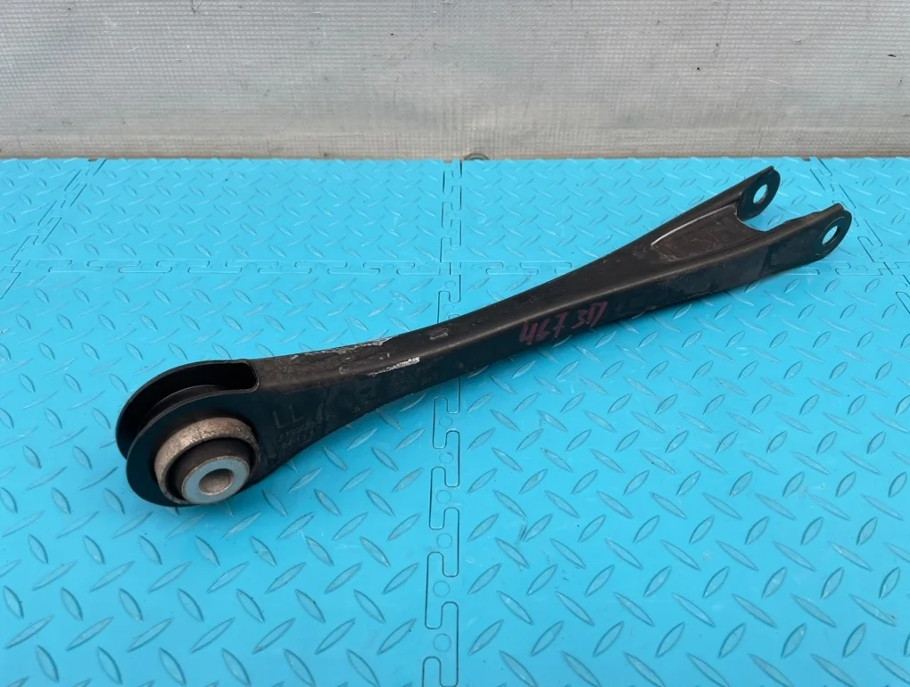 Рычаг Bmw 3-Series 2013 33326792525 F30 N20B20B 2.0, задний