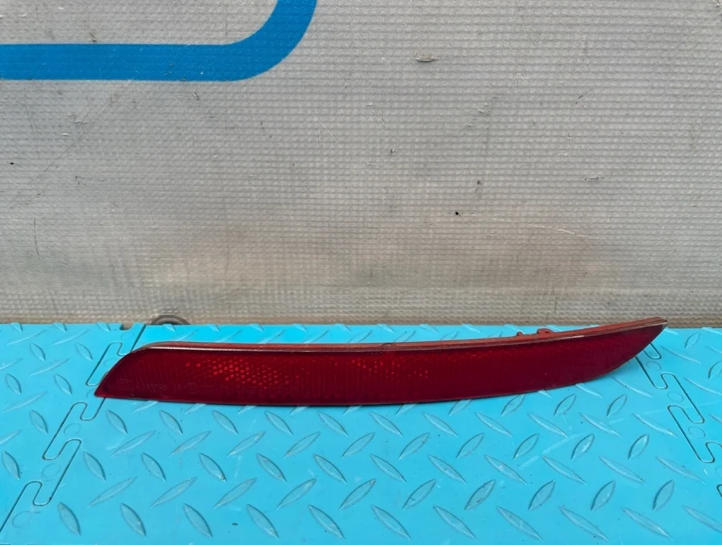 Катафот Bmw 3-Series 2013 63147301188 F30 N20B20B 2.0, задний правый