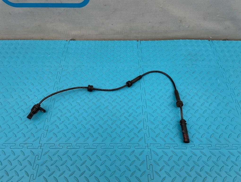 Датчик abs Bmw 1-Series 2013 34526791223 F20 N13B16A 1.6, передний