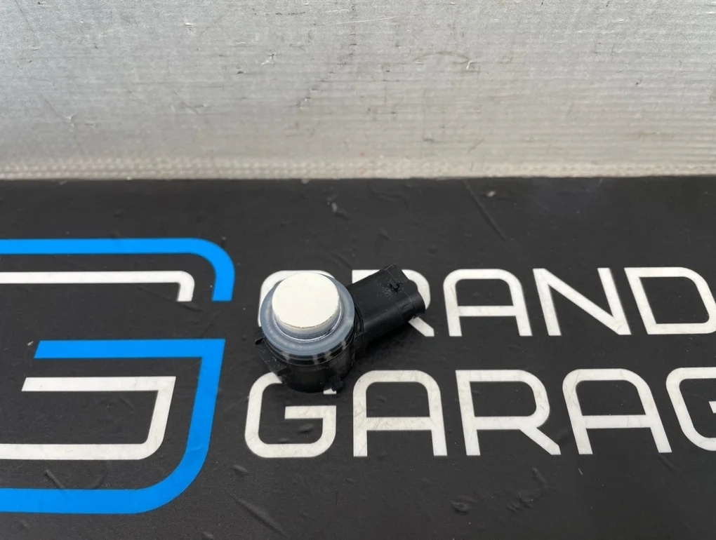 Датчик парктроника Mercedes-Benz Gla-Class 2014 A0009059300 X156 270.920 2.0